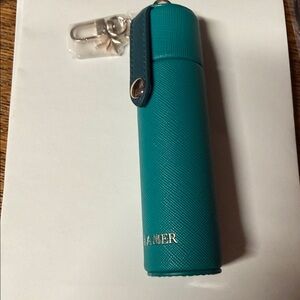 NWT La Mer Turquoise Celestial Lipstick / Lip Gloss Carrying Case Keychain